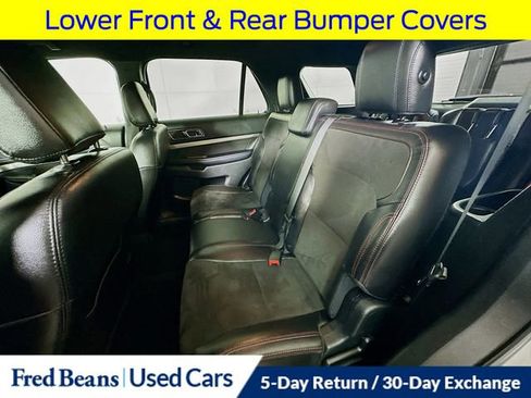 Certified 2018 Ford Explorer XLT w/ Equipment Group 202A image 30