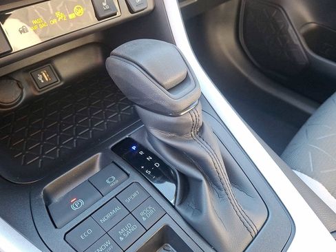 New 2025 Toyota RAV4 XLE image 21