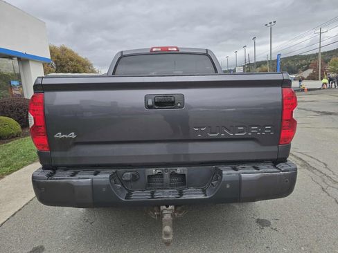 Used 2017 Toyota Tundra SR5 image 4