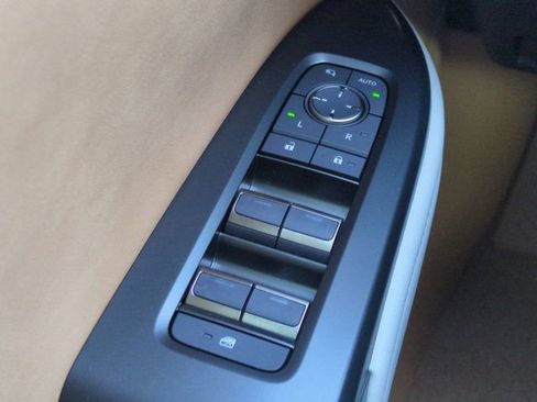 New 2026 Lexus RZ 350e 2WD image 21