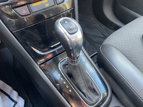 Used 2017 Buick Encore Preferred image 19