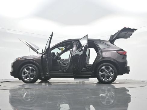 Used 2023 Ford Escape ST-Line w/ Tech Pack #1 FWD image 50