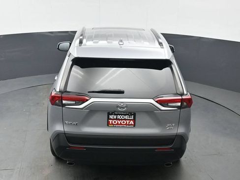 Used 2022 Toyota RAV4 XLE w/ Convenience Package AWD/4WD image 39