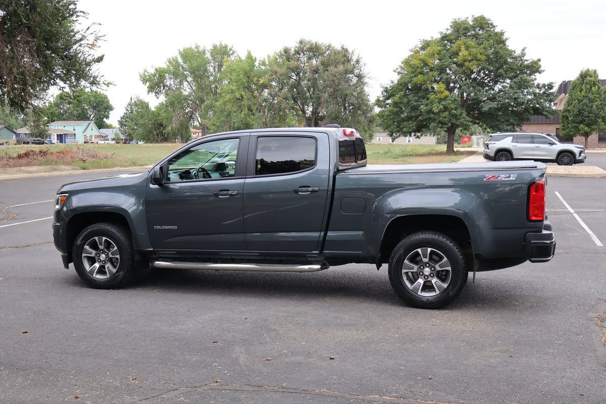 Used 2017 Chevrolet Colorado Z71 AWD/4WD image 8