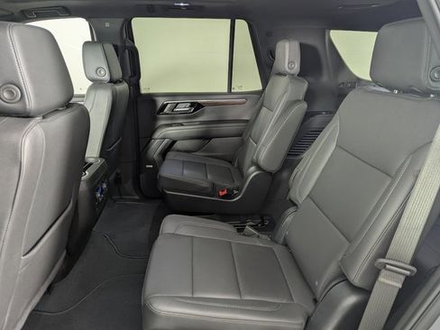 Used 2025 Chevrolet Tahoe Z71 image 22