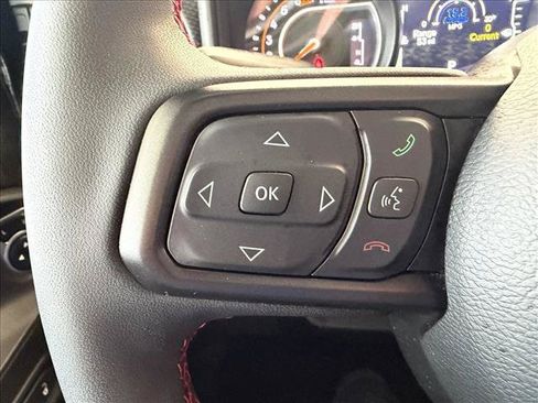 Used 2024 Jeep Wrangler Unlimited Rubicon w/ Safety Group AWD/4WD image 16