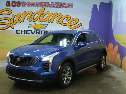Used 2023 Cadillac XT4 Premium Luxury w/ Cold Weather Package AWD/4WD image 8
