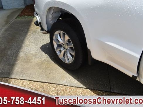Used 2020 Chevrolet Silverado 1500 Custom w/ Custom Value Package RWD image 14