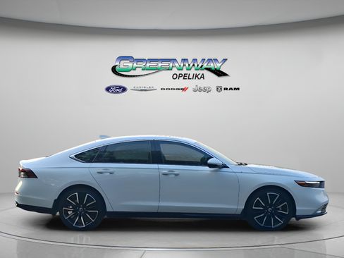 Used 2026 Honda Accord Touring image 9