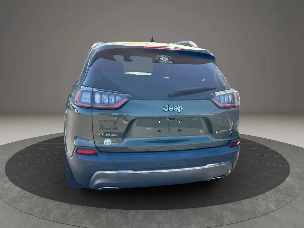Used 2019 Jeep Cherokee Limited AWD/4WD image 3
