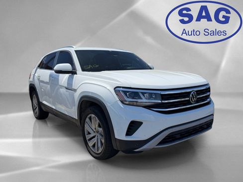 Used 2020 Volkswagen Atlas Cross Sport SE w/ Panoramic Sunroof Package AWD/4WD image 2
