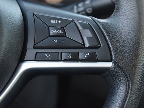 Used 2024 Nissan Altima 2.5 SV image 29