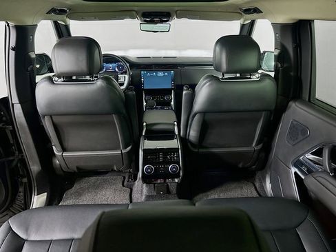 Used 2023 Land Rover Range Rover Long Wheelbase Autobiography AWD/4WD image 23