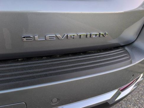 New 2026 GMC Yukon Elevation image 4