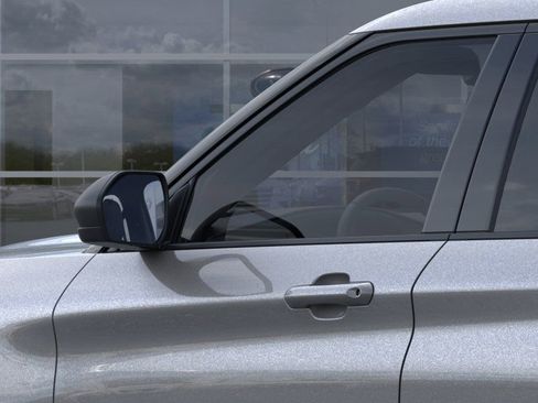 New 2025 Ford Explorer Active image 20