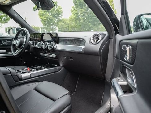 Certified 2025 Mercedes-Benz GLB 250 image 27