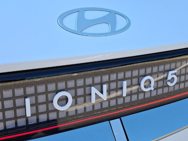 New 2027 Hyundai Ioniq 5 Limited RWD image 26
