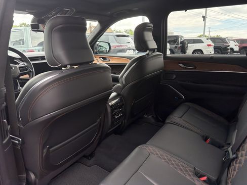 Used 2026 Jeep Grand Cherokee L Summit w/ Advanced Protech Group IV AWD/4WD image 16