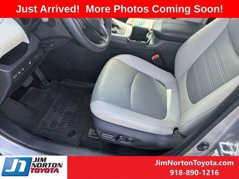 Used 2024 Toyota RAV4 XLE Premium w/ Weather Package AWD/4WD image 9