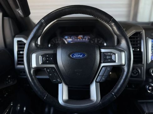 Used 2021 Ford Expedition Max XLT image 24