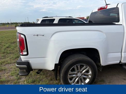 Used 2015 GMC Canyon SLT AWD/4WD image 12