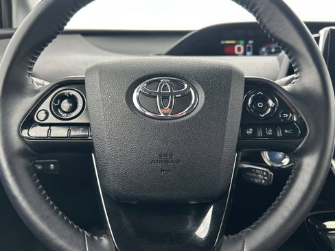Used 2020 Toyota Prius Prime Limited image 23