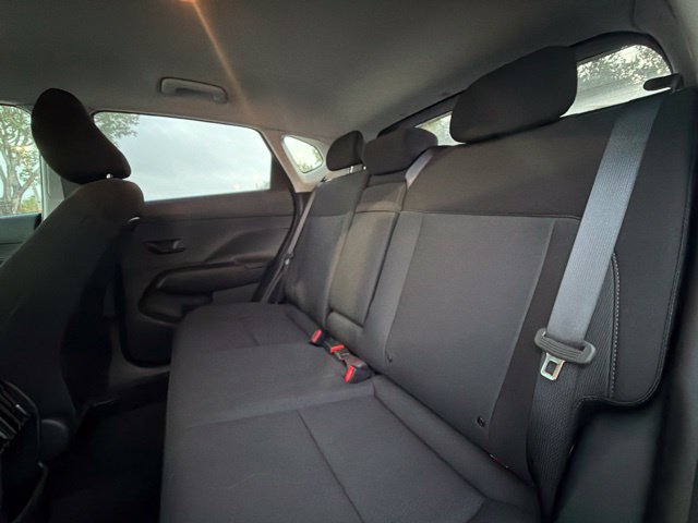 Used 2025 Hyundai Kona SEL FWD image 7