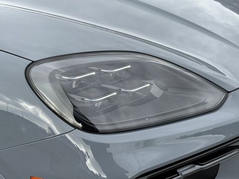 Used 2026 Porsche Cayenne S AWD/4WD image 15