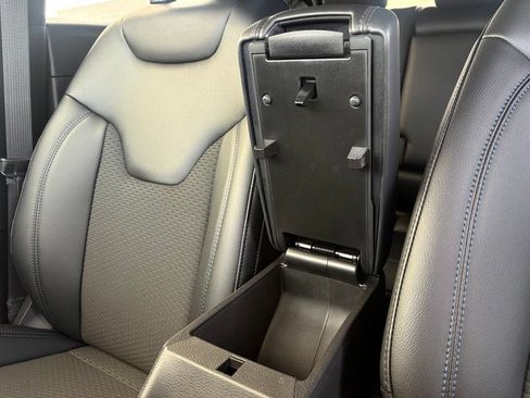 New 2026 Jeep Compass Latitude AWD/4WD image 17