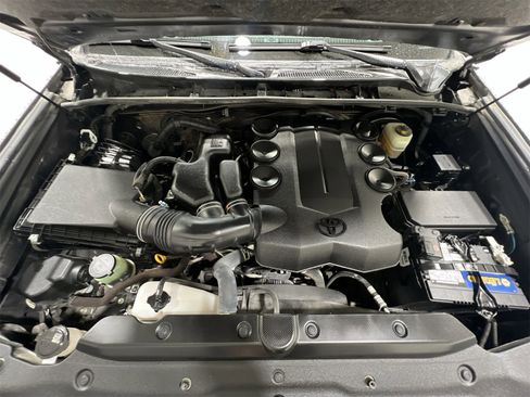 Used 2021 Toyota 4Runner SR5 image 25