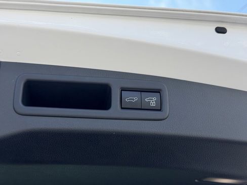 Used 2024 Lexus RX 500h F Sport image 6