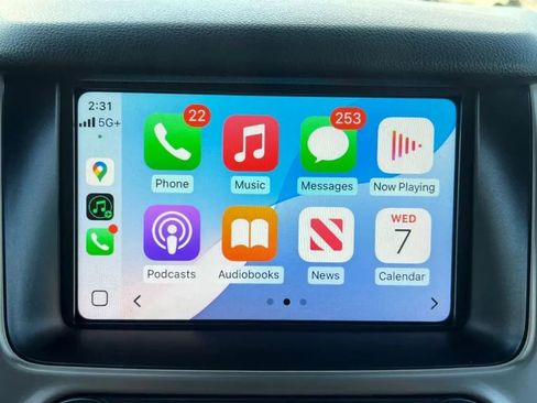 Used 2018 GMC Yukon Denali image 42