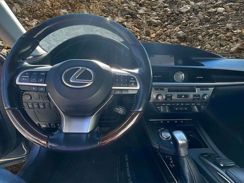 Used 2016 Lexus ES 350 image 14