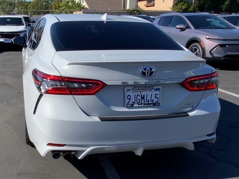 Used 2024 Toyota Camry XSE image 8
