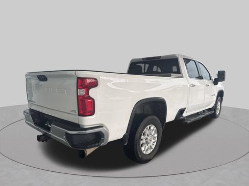 Used 2020 Chevrolet Silverado 3500 LTZ w/ LTZ Plus Package AWD/4WD image 4