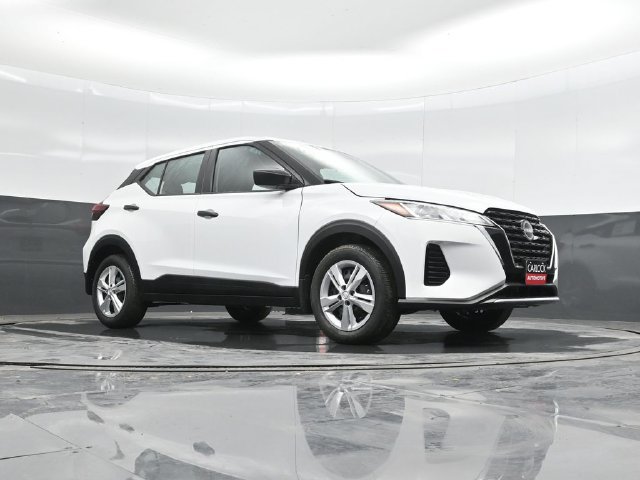 Used 2025 Nissan Kicks Play S FWD image 36