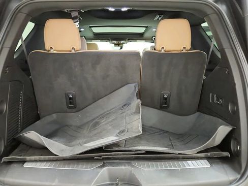 Used 2023 Chevrolet Tahoe Premier image 19