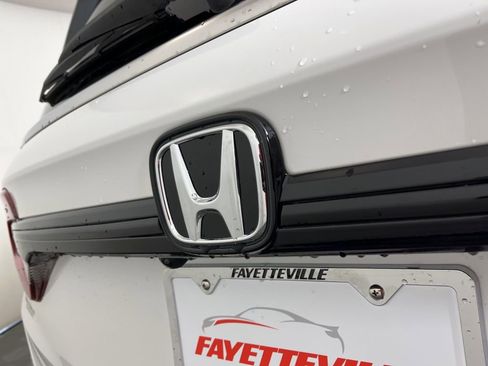 New 2026 Honda Odyssey Touring image 23