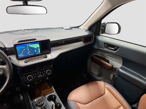 Used 2024 Ford Maverick Lariat w/ FX4 Off-Road Package image 24