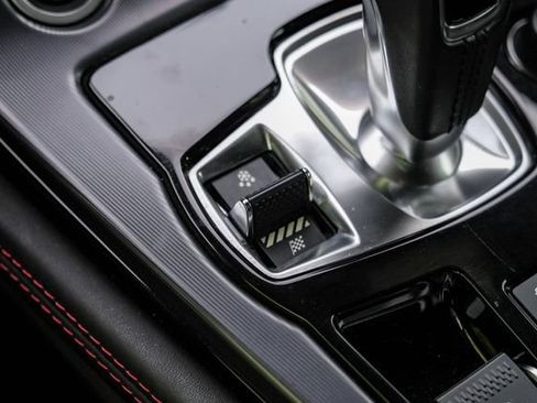 Used 2021 Jaguar F-TYPE R AWD/4WD image 27
