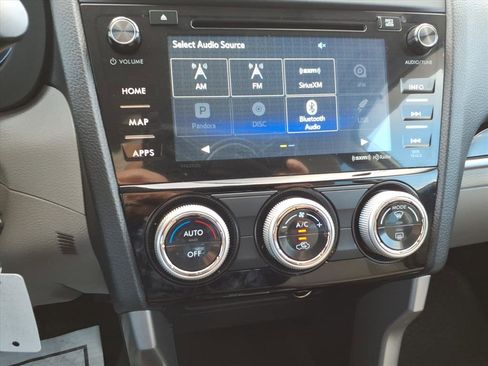 Used 2018 Subaru Forester 2.5i Limited image 18