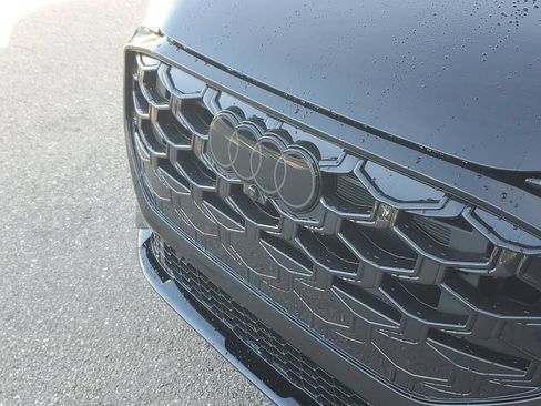 New 2026 Audi Q3 quattro 2.0T AWD/4WD image 11