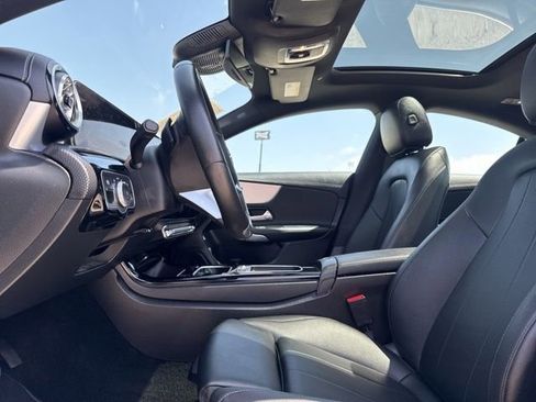 Used 2025 Mercedes-Benz CLA 250 image 2