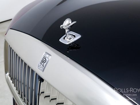 Certified 2024 Rolls-Royce Spectre w/ Spectre Launch Package image 39