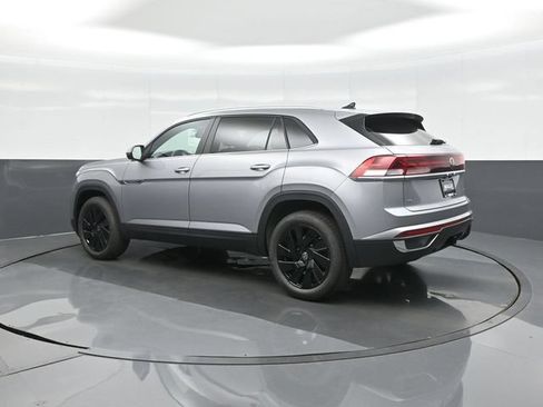 New 2026 Volkswagen Atlas Cross Sport SE AWD/4WD image 5