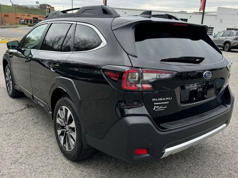 Used 2025 Subaru Outback Limited image 5