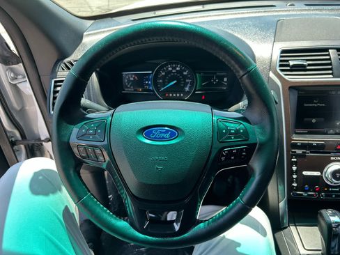Used 2016 Ford Explorer Sport w/ Equipment Group 401A AWD/4WD image 17