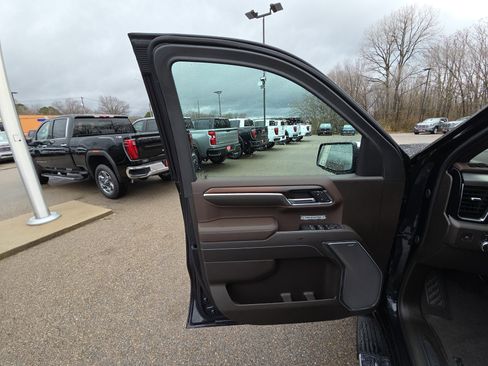 New 2026 GMC Sierra 1500 Denali image 14
