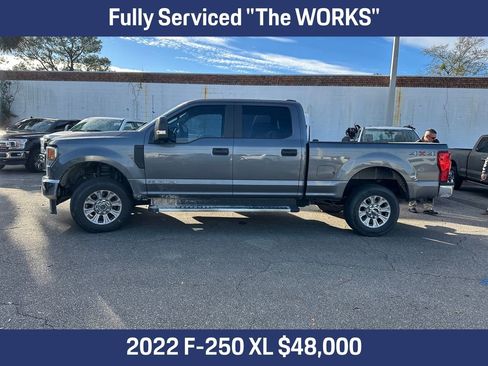 Used 2022 Ford F250 XL w/ STX Appearance Package image 2
