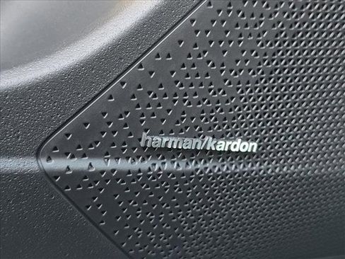 New 2026 Kia Niro EX image 17